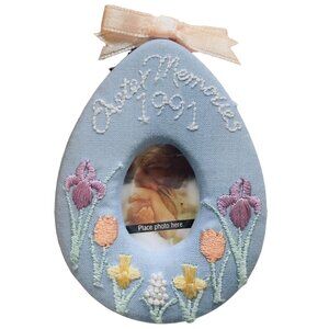 Hallmark Keepsake Easter Memories Series 1991 Vintage w/ Box Embroidered Flowers